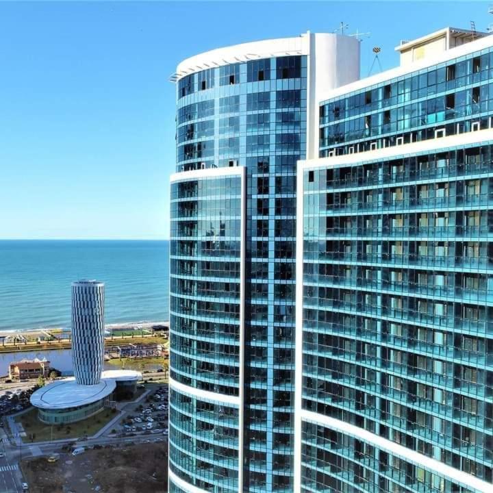 巴统Dar Tower公寓 外观 照片